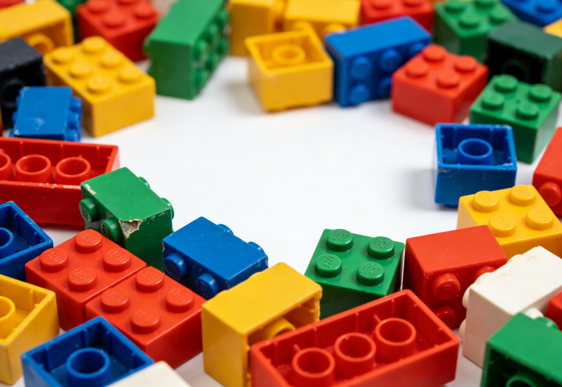 How to Build Masterpieces With Alternative Brick Kits
