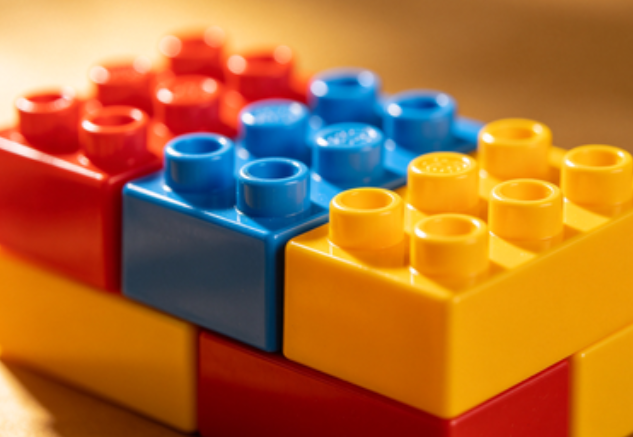 Build Like a Pro: How to Master Plastic Bricks